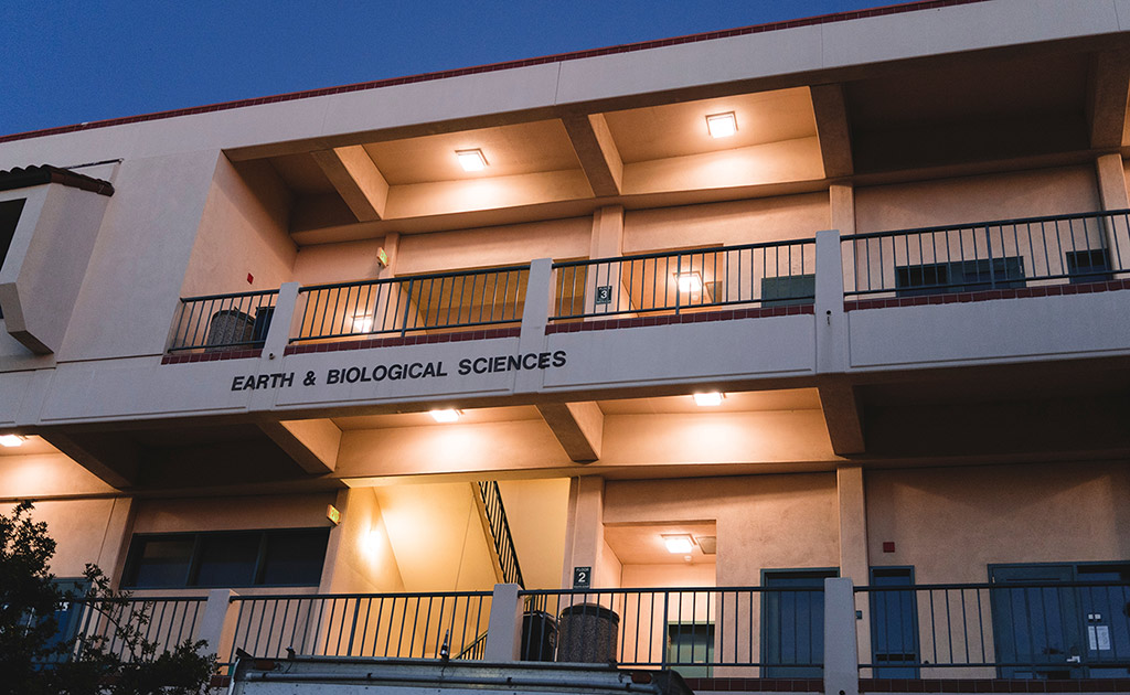 Earth and Biological Sciences Building at night